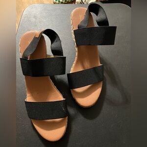 Tommy Bahama Black Elastic Strap Wedge Sandals Size 8